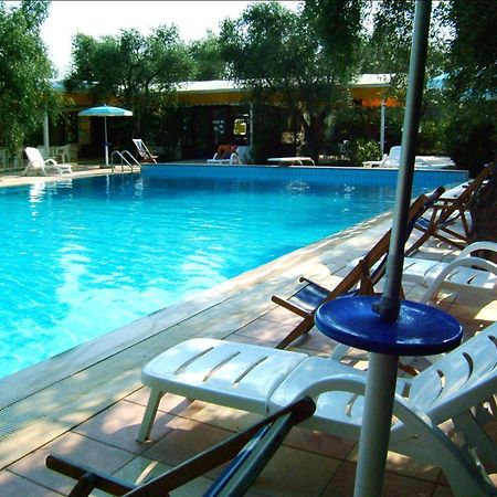 Appartamenti Gallo Club Вьесте Экстерьер фото